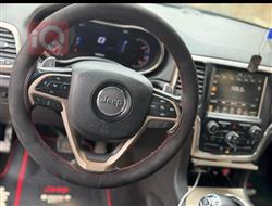 جیپ گراند شیرۆکی